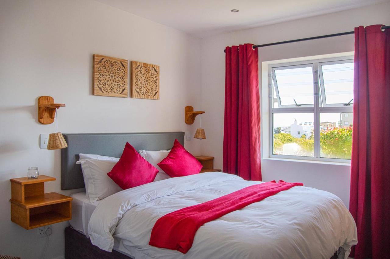 Bellamente Sirene Hotel Gansbaai Buitenkant foto