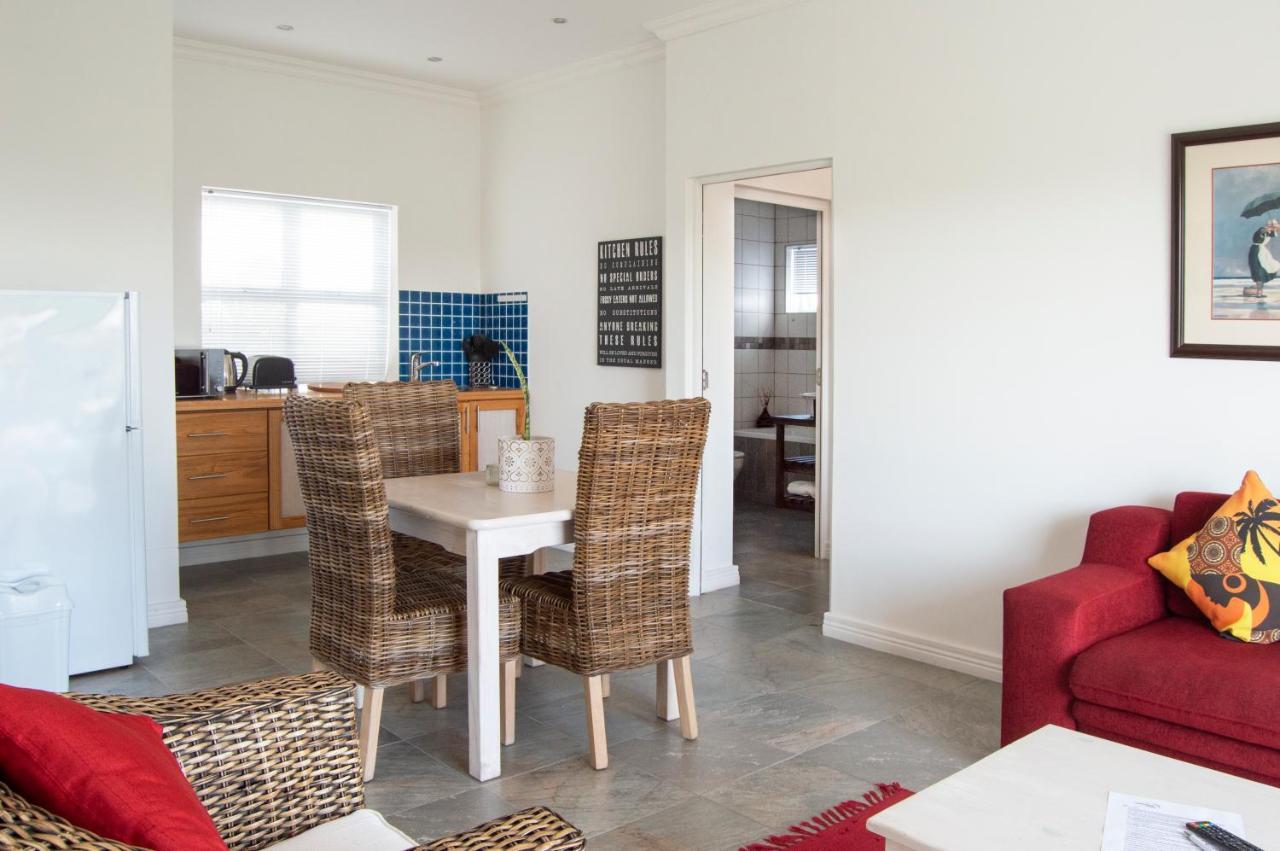 Bellamente Sirene Hotel Gansbaai Buitenkant foto