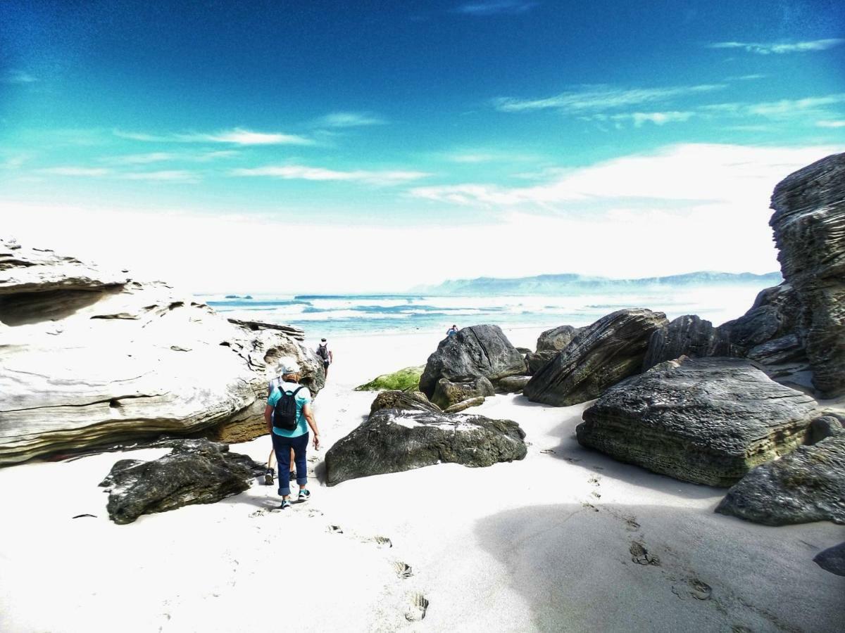 Bellamente Sirene Hotel Gansbaai Buitenkant foto